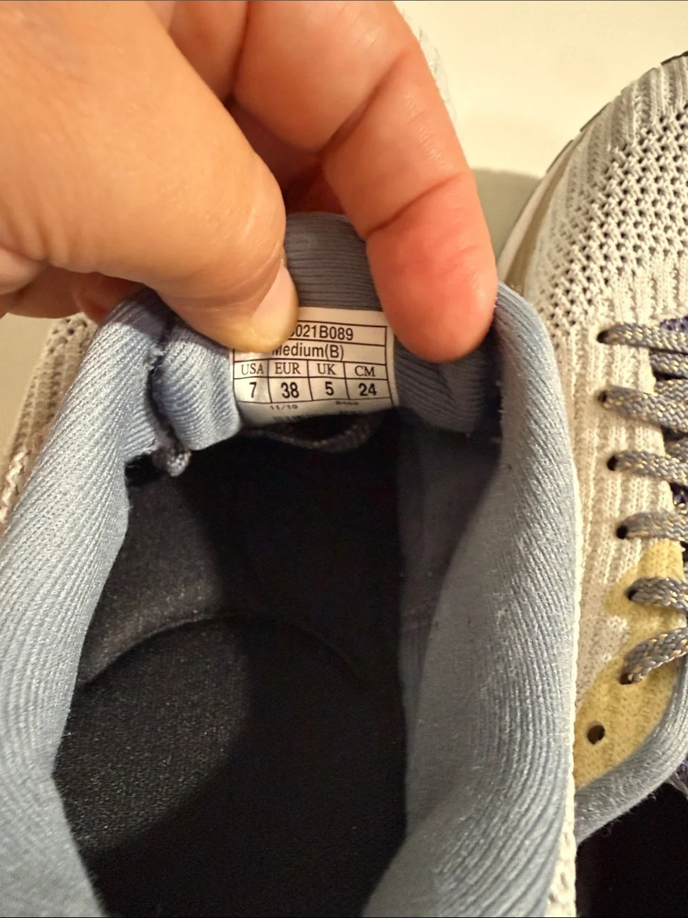 Brooks Revel 3 Running Shoes Gray Flint Stone Pale Gold Knit Women's Size 7